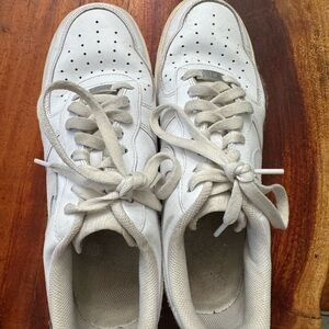 Nike White Air Force 1